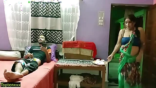 Indian hot XXX teen sex with beautiful aunty&excl; with seeming hindi audio